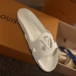LV Isola Flat Comfort Mule