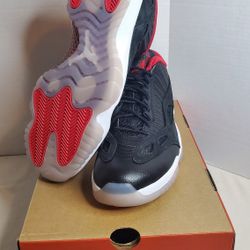 Jordan 11 Low IE Bred Size 11