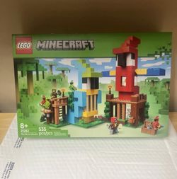 Lego 21282 minecraft parrot house