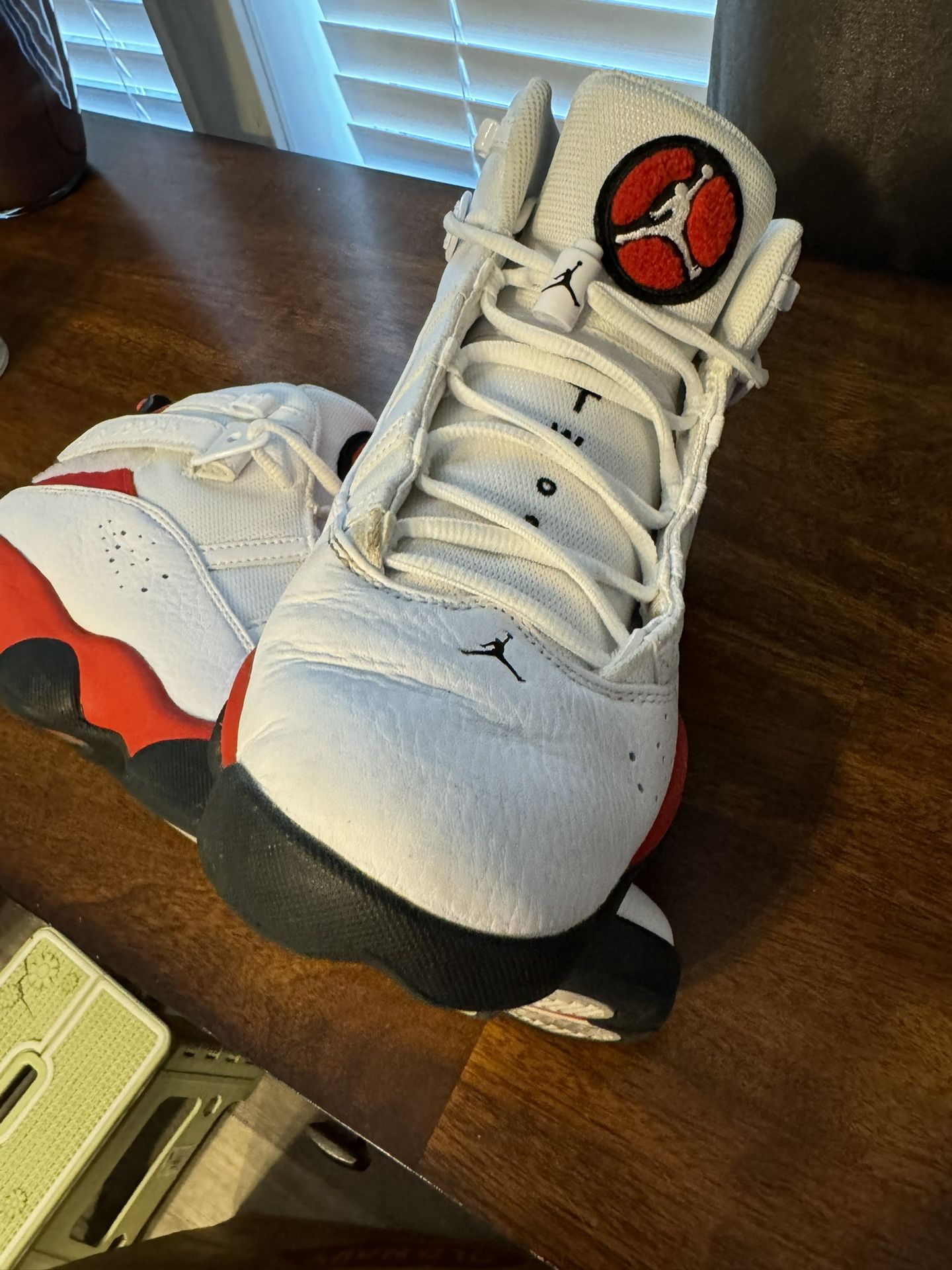 Jordan Ring 6 Light New 11 1/2 100$