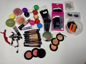 Large Makeup Bundle — Concealers, Blush, Bronzer, Applicators, Lashes + More