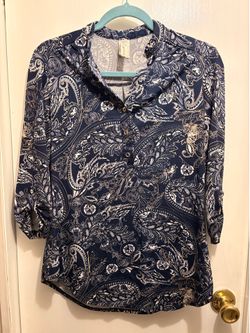 Size small