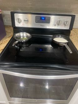Whirlpool glass top stove & Oven