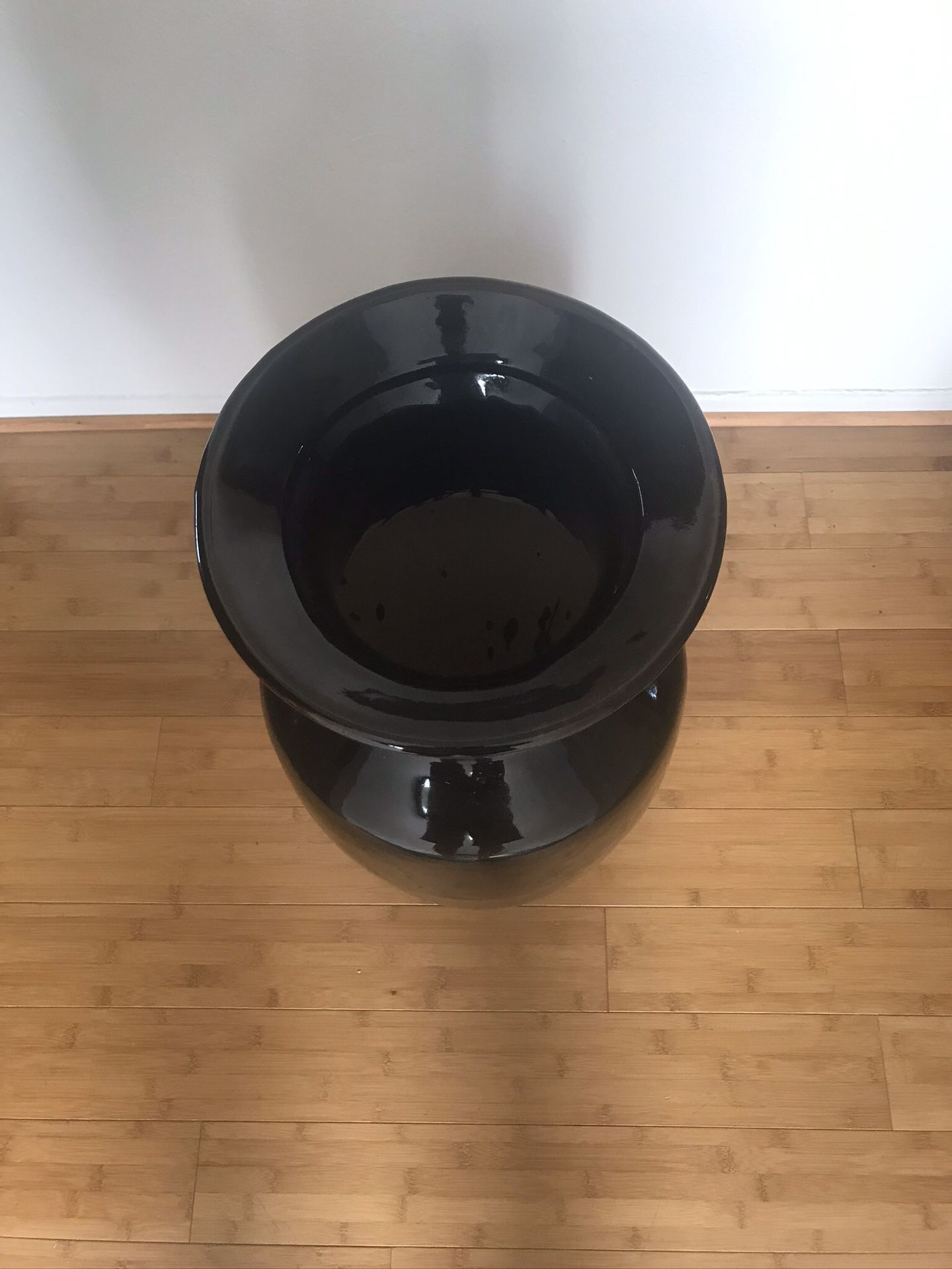 Floor Vase Z Gallerie for Sale in Cave Creek, AZ OfferUp