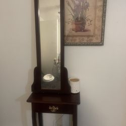Small  Vanity 