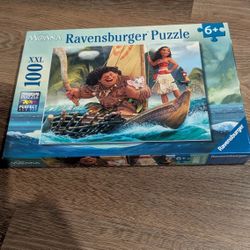 Disney Moana Ravensburger 100 Piece Puzzle