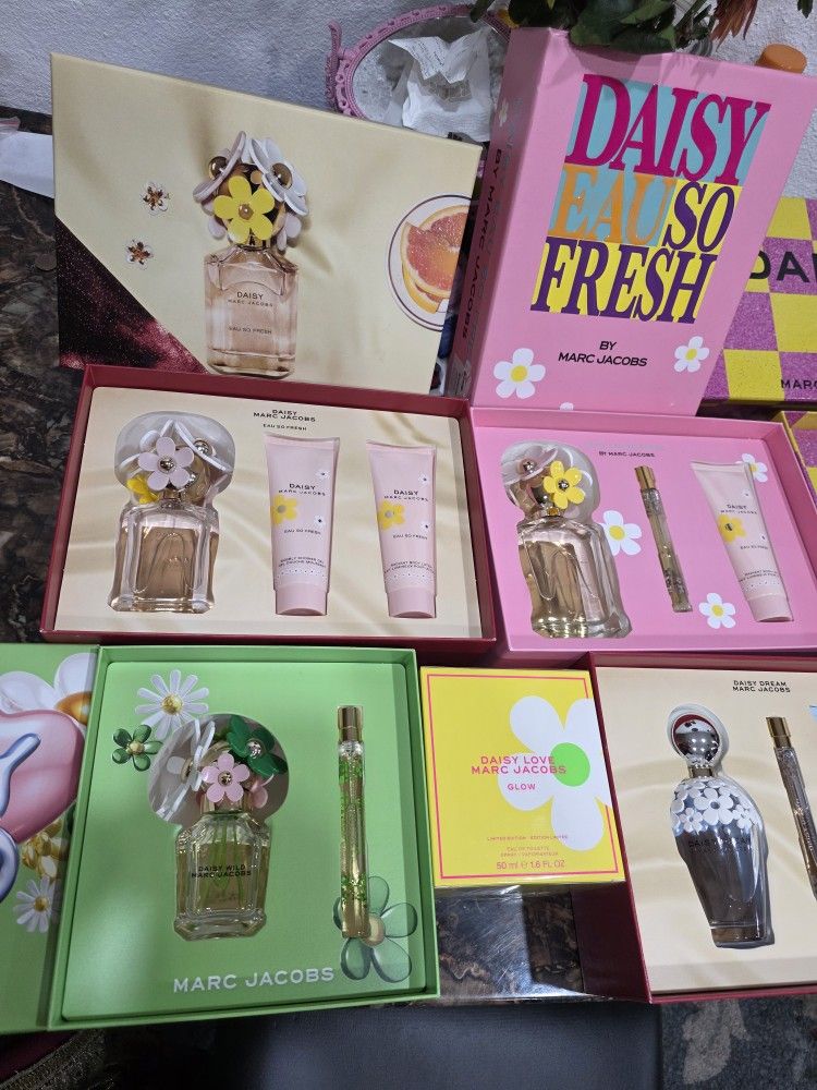 Marc Jacobs Perfume Set