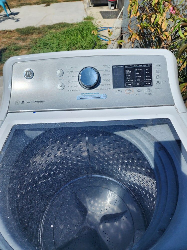 Washer GE Quiet Wash HE Direct Drive Washer Dryer