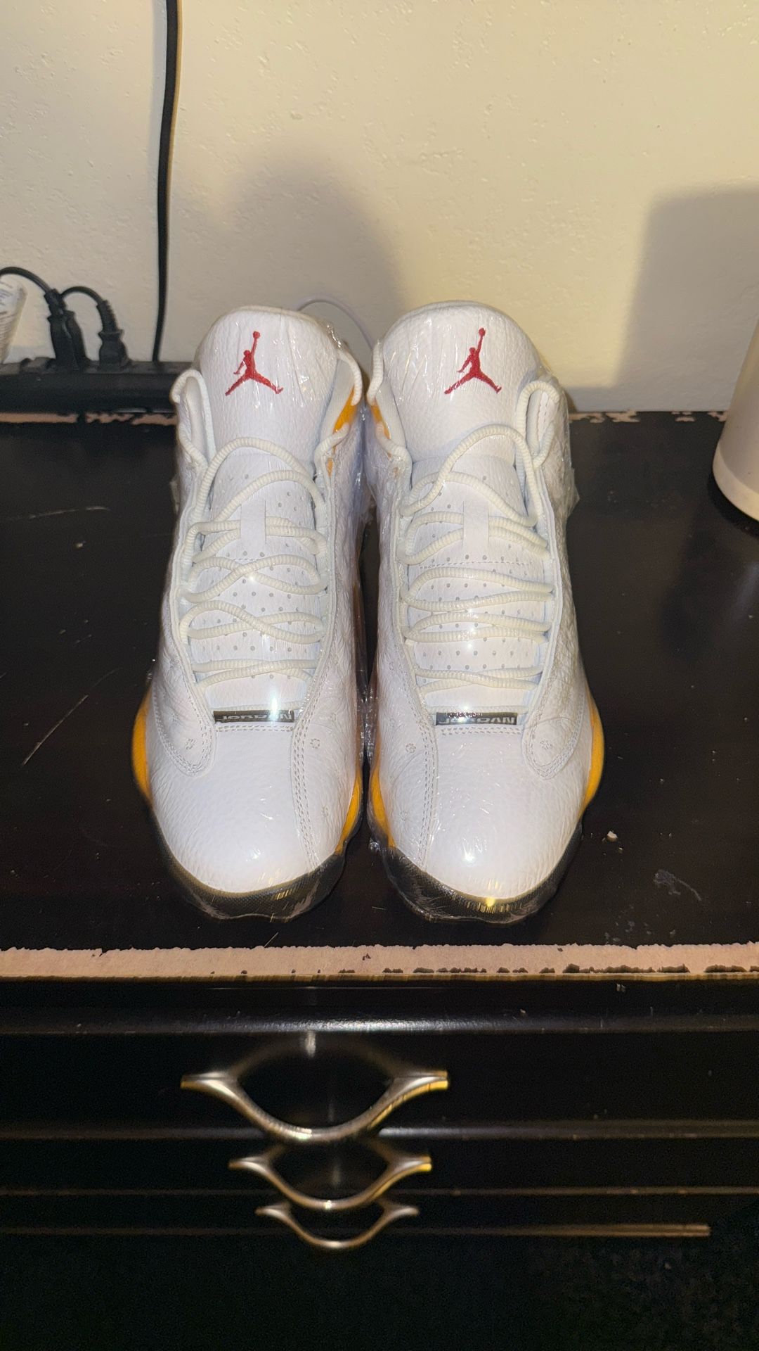 Air Jordan 13 Retro ‘Del Sol’ 