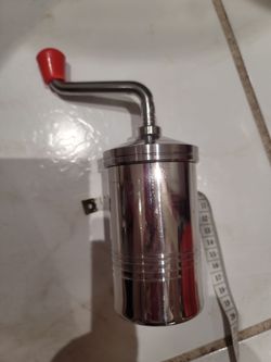 Cookie press
