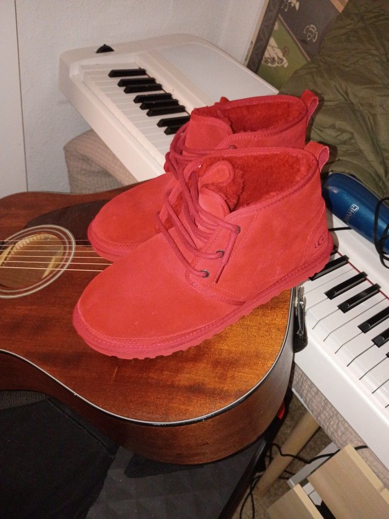 Size 10 Only Used Twice UGGs Men