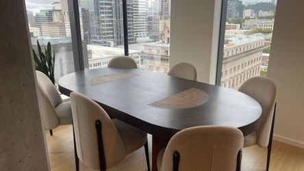 Arhaus Acacius 96” Dining Table + 8 Bottoni Chairs