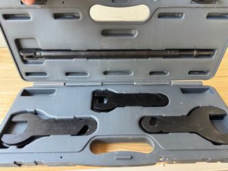 NAPA Pneumatic Fan Clutch Removal Wrench Kit w/ Case