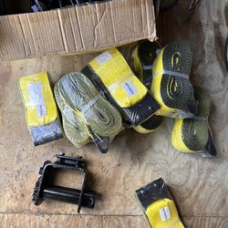 Winches & Straps