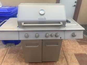 KitchenAid 4-Burner Stainless Steel Gas Grill