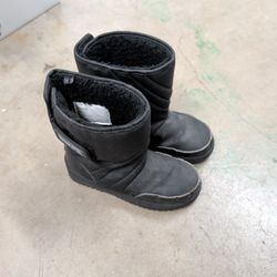Size 12 Snow Boots