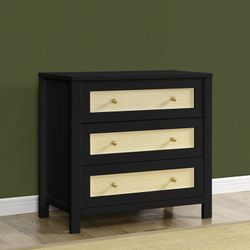 BRAND NEW DRESSER