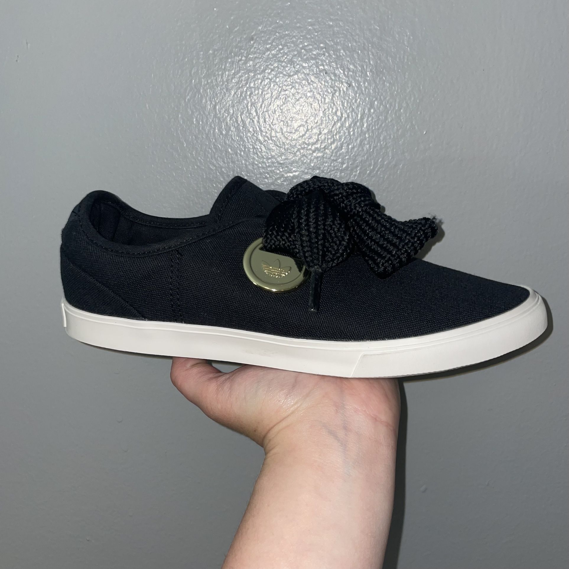 Womens Adidas Sleek Low Sneakers