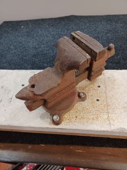 Columbian vice