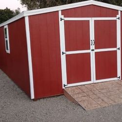 Rubí red barn for Sale 