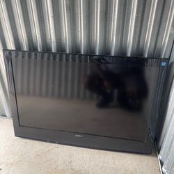 ⚡ 40-Inch LCD TV — Priced to Sell