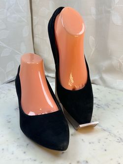 Clarks Womens Pumps 8 Black Suede Pointed Toe Low Block Heel Office Work