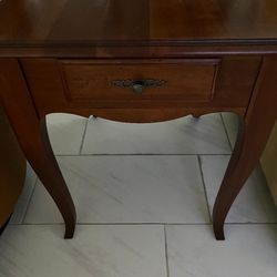 Ethan Allen Cherry hardwood (2) End Tables With Drawer