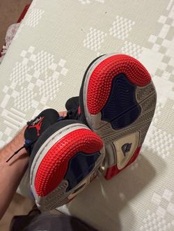 Jordan 4