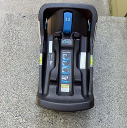 Nuna car seat base.