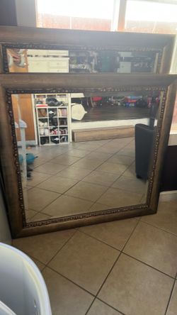 2 Mirrors
