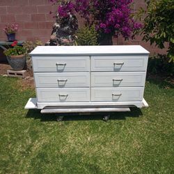 White Wood Dresser