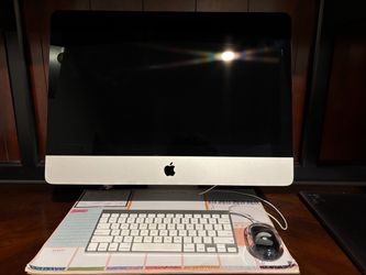 Apple iMac All-in-One Desktop with Keyboard and Mouse