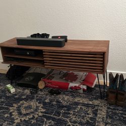 Wooden Tv Stand 