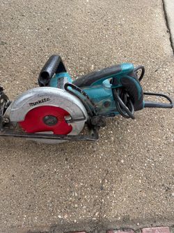 Makita Corded Circular skilsaw Saw