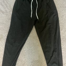 Vuori Men’s Joggers