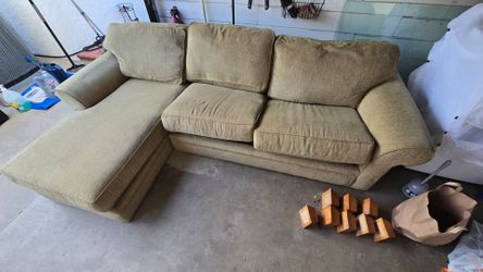 Green Sectional Sleeper Sofa with Pull Out mattress bed