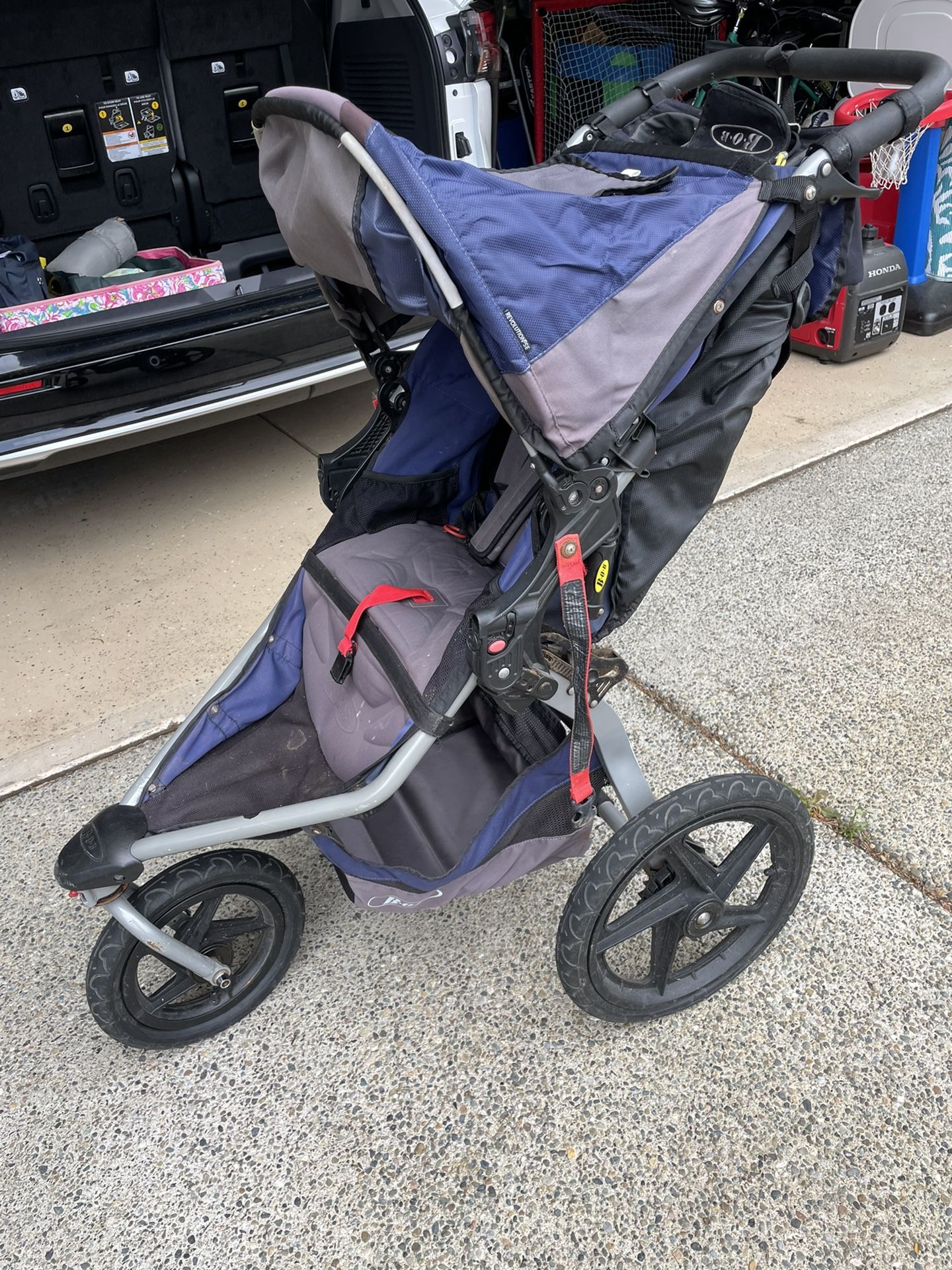 BOB Revolution SE Jogging Stroller for Sale in Lacey WA OfferUp