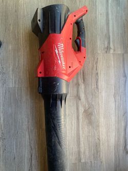 Milwaukee fuel blower