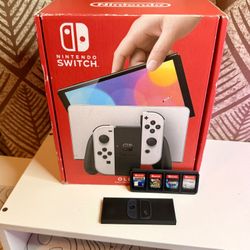 🎮 Nintendo Switch OLED White + 4 Free Games 👾Brand New!