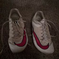 track spikes