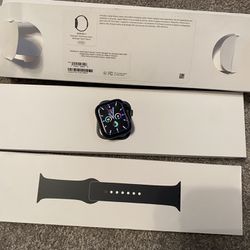 Apple Watch Series 7 (GPS) 41mm Midnight Aluminum Case with