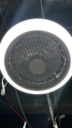 CEILING FAN LIGHT