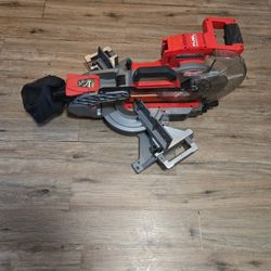 Milwaukee
M18 FUEL 18V Lithium-Ion Brushless Cordless 10 in. Dual Bevel Sliding Compound Miter Saw (Tool-Only