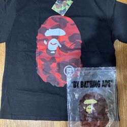 A Bathing Ape (BAPE) Black Red T-Shirt XL - Brand New With Tags