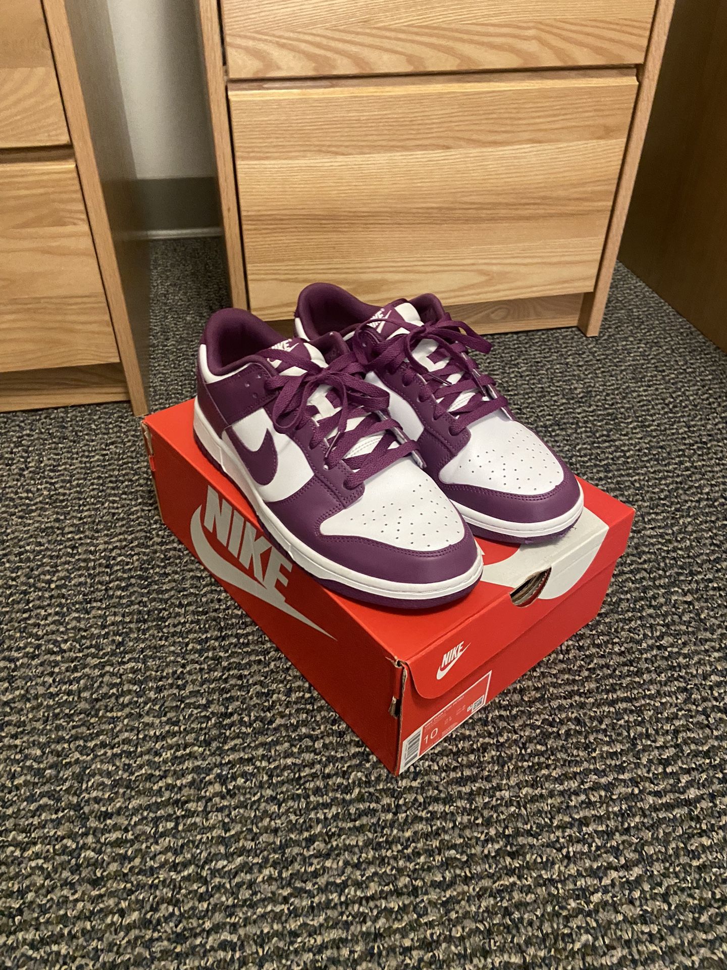 Nike Dunk low Purple