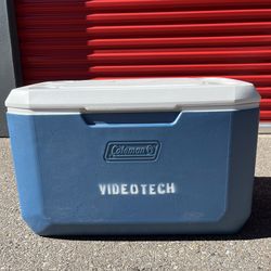 Coleman Cooler / Ice Box