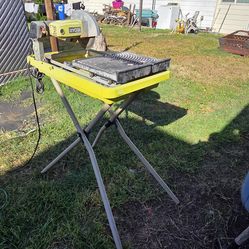 Ryobi 9 in tile saw