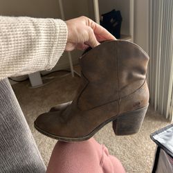 Rocket Dog Boots, Brown