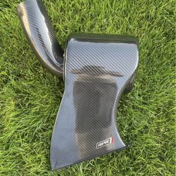 MK7/7.5 GTI/GOLF R APR Carbon Fiber Intake Closed 