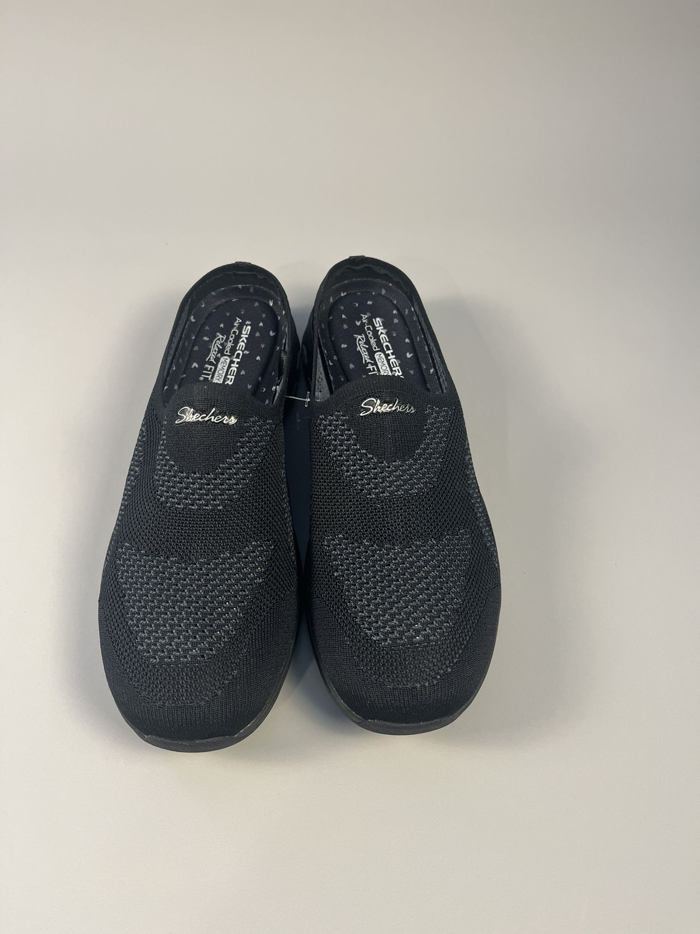 Skechers Women’s Size 11 New!